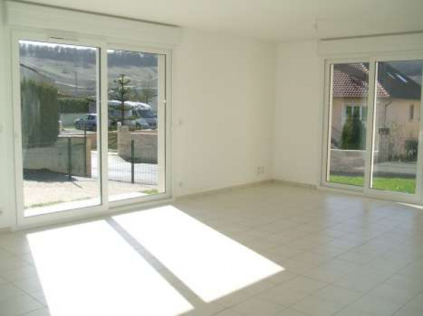 Offres de location Maison Chamery 51500